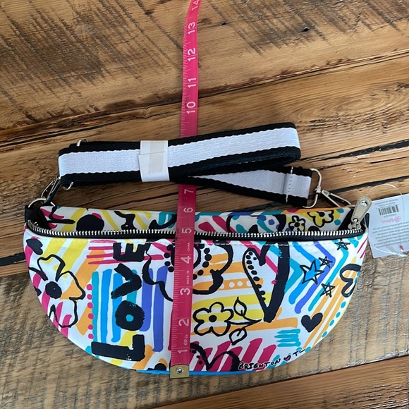 NWT - Brighton Graffiti Love Bag - Picture 6 of 6